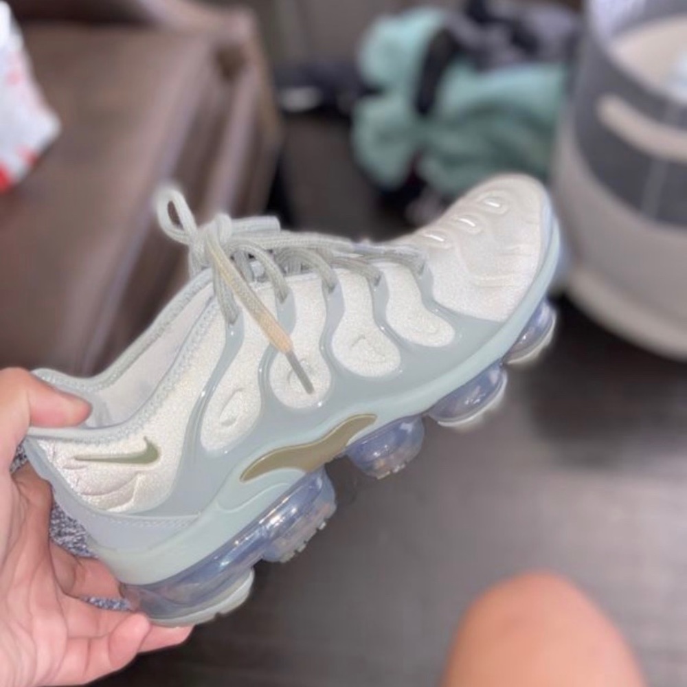 air vapor max